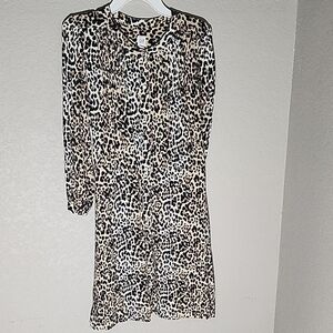 Gap Womens dress lepoard print pearl snap size Petite 2 lined inside waist down